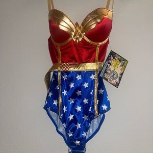 DC Comics UnderGirl Intimates 💋